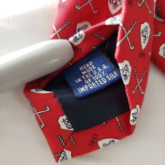 Vineyard Vines Country Club of Indianapolis Tie Mens Red Foulard Silk USA - Picture 5 of 5